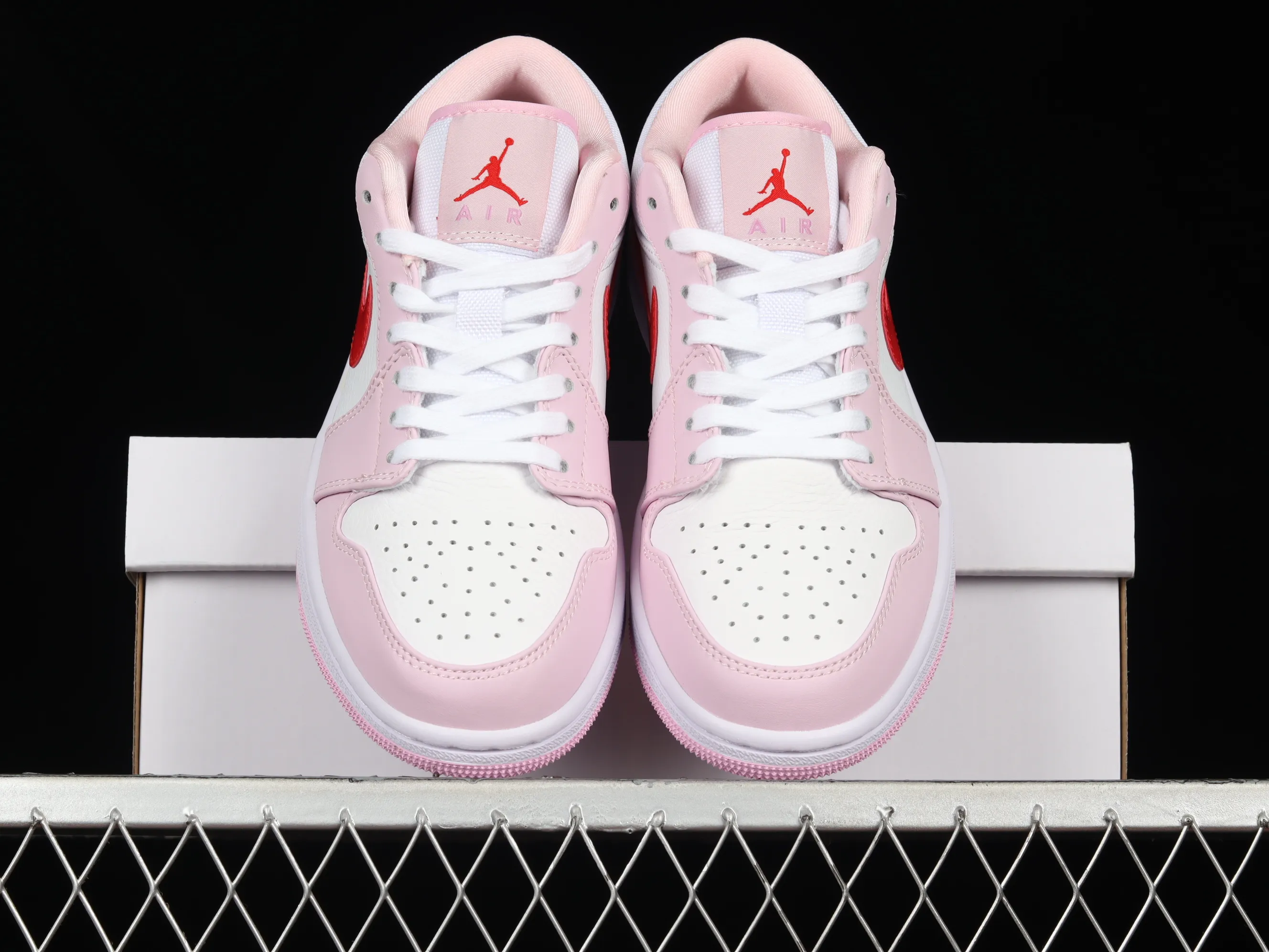 All categories Air Jordan Jordan series basketball shoes Air Jordan 1 Low Z version Air Jordan 1 Low AJ1 Joe 1 white and pink hook low-top casual sneakers DR0758-170